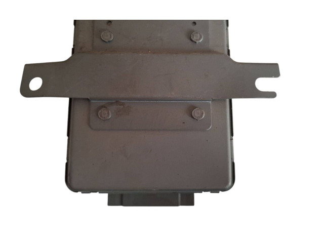 Блок управления MB686443 Mitsubishi Pajero