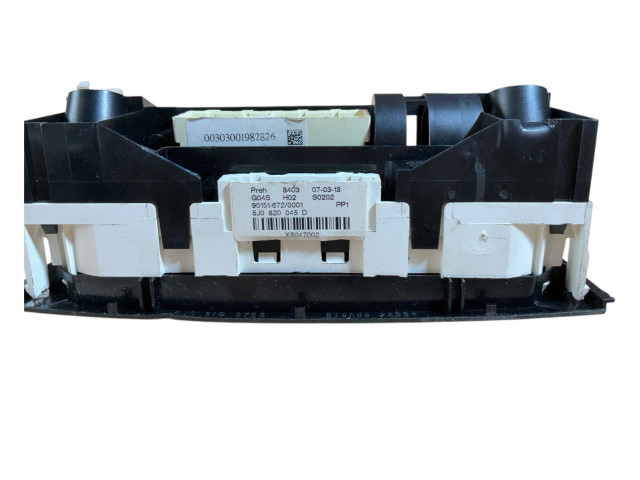Блок управления климат-контролем 5J0820045D, 90151672   Skoda Fabia Mk2 (5J)