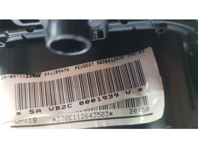 Подушка безопасности водителя 96764125ZE   Peugeot 3008 I