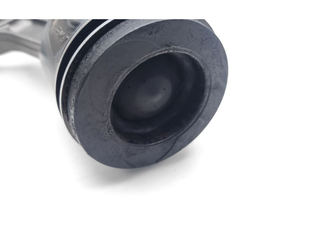 Píst K9K636, 306D3 Nissan Juke I F15 K9K636