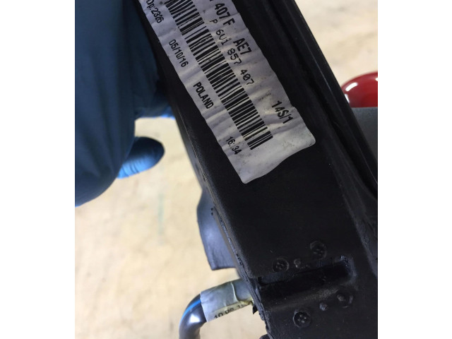 Зеркало электрическое Skoda Fabia Mk3 (NJ) 2015 - 2021 года