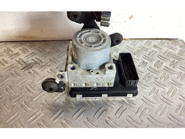 Блок АБС P31680101, 31680098   Volvo  XC90  2014 -  года