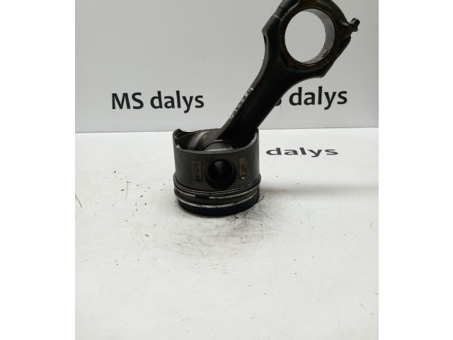 Píst A6110300320, A6130300117 Mercedes-Benz S W220