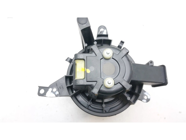 Вентилятор печки 68350343AA Jeep Compass