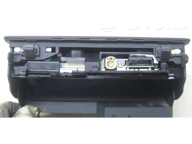 Дисплей 8U0857273B Audi Q3 8U