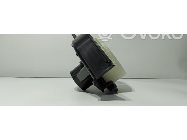 Вентилятор печки    6R1819015A   Skoda Fabia Mk3 (NJ)