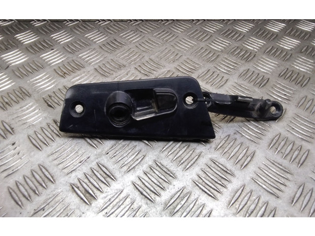 Ограничитель открытия двери