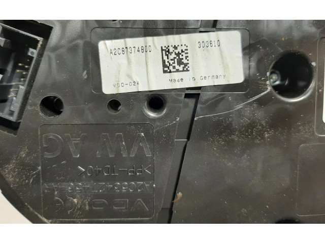 Панель приборов 5E0920951   Skoda Octavia Mk3 (5E)       