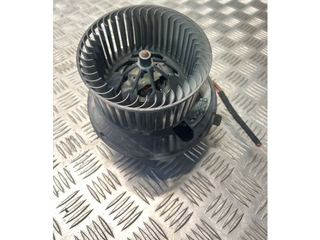 Вентилятор печки 1K1820015C Audi A3 S3 8P