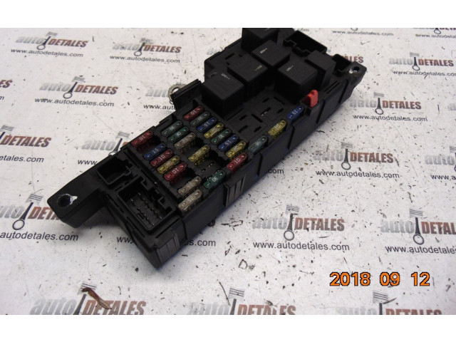 Блок предохранителей 518829106   Volvo XC90    