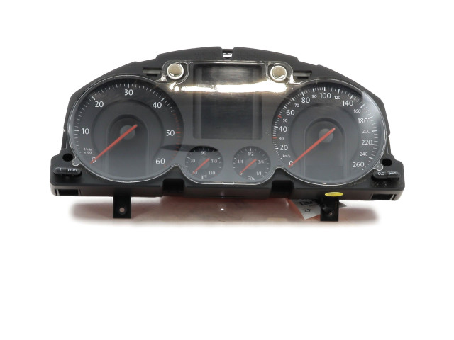 Панель приборов 3C0920870QXZ02   Volkswagen PASSAT B6       