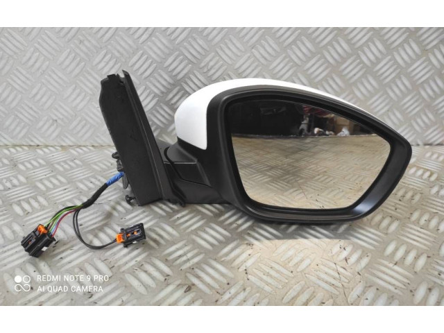 Zpětné zrcátko Peugeot 208 2021