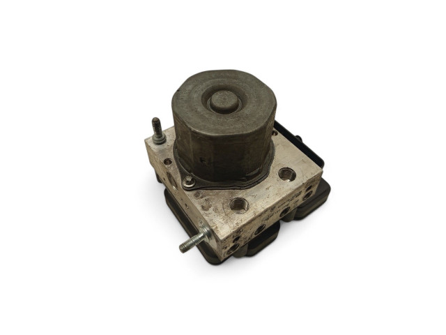 Jednotka ABS A0004313900 Mercedes-Benz GLA W156 2016