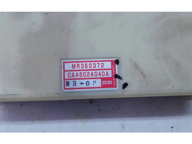 Блок управления климат-контролем MR360372 Mitsubishi Galant