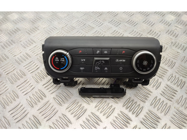 Блок управления климат-контролем KX7T19980HA   Ford Focus