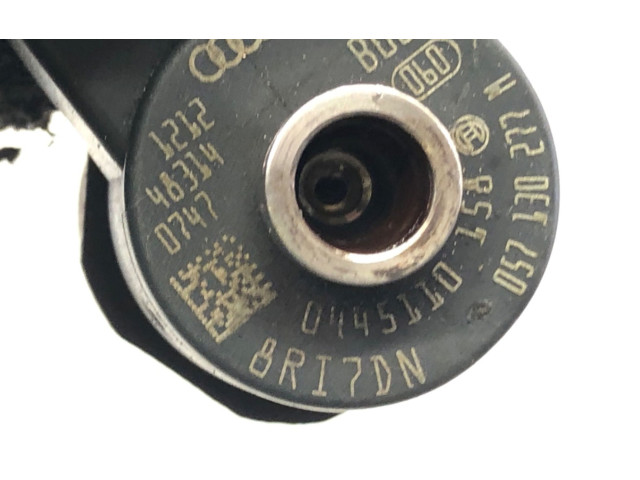 Vstřikovač    Audi A8 S8 D3 4E     