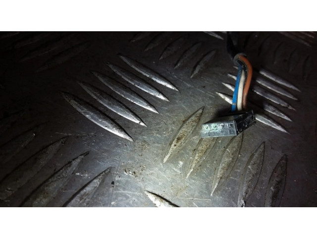 Zpětné zrcátko levé BMW 5 E34 1995 0117351, 0117352