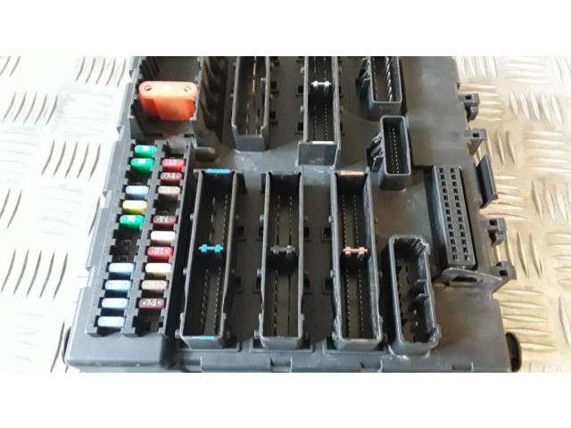 Блок комфорта 13205774, 519162002 Opel Vectra C