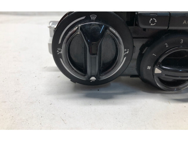 Блок управления климат-контролем    Peugeot 2008 I