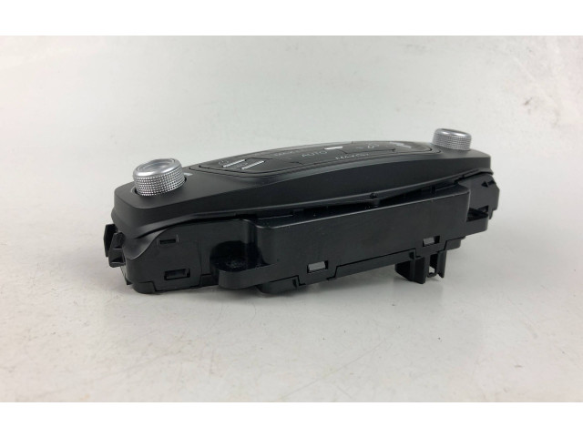 Блок управления кондиционера воздуха / климата/ печки (в салоне) AV1T18C612    Ford B-MAX   