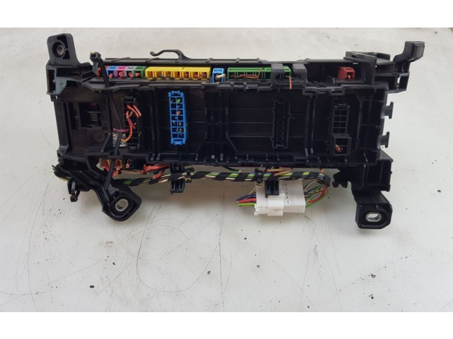 Блок предохранителей Mercedes-Benz A W176