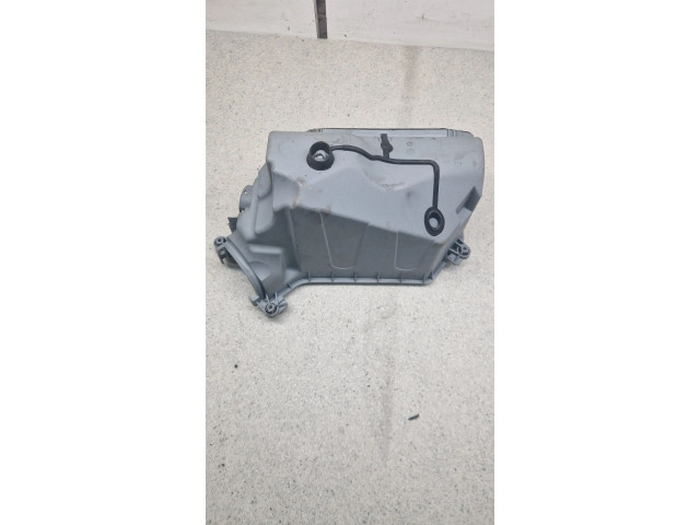   Pojistková skříňka 8K2907355   Audi S5 2007