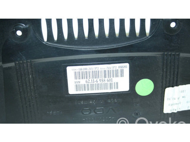 Přístrojová deska  BMW 5 E60 E61 2005 62116958601, 110080213  