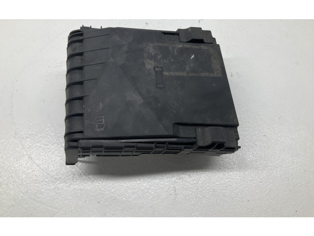   Pojistková skříňka 5N0937123, 5N0937123   Volkswagen Tiguan 