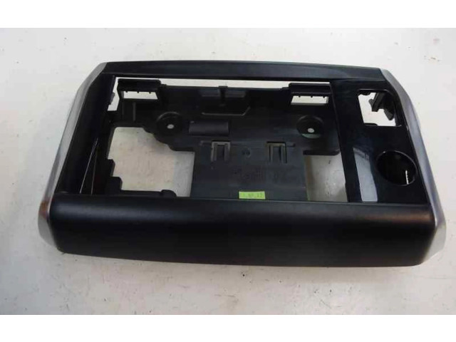 Дисплей Peugeot 2008 I