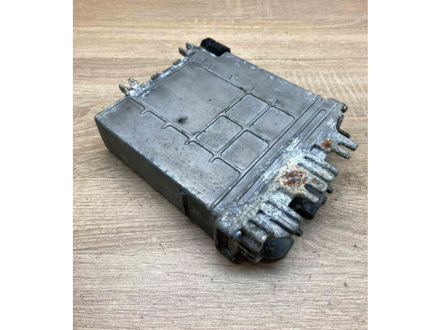 Блок управления двигателем Блок управления 028906021CK, 0281001423   Volkswagen PASSAT B4