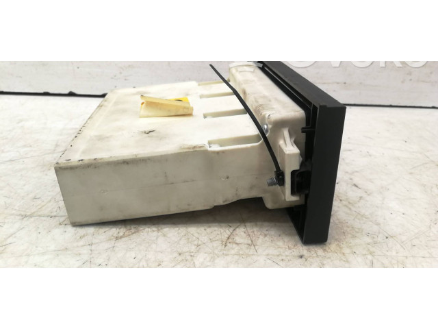 Řídící jednotka 8A0820043F, 5HB00650001 Audi Coupe 1995