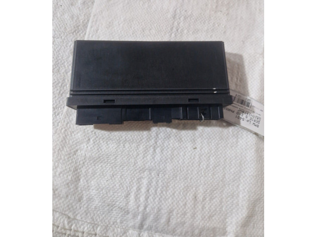 Řídící jednotka 13617811896 BMW 5 E60 E61 2004