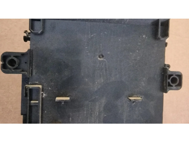 Pojistková skříňka P4707794 Chrysler Voyager 2003