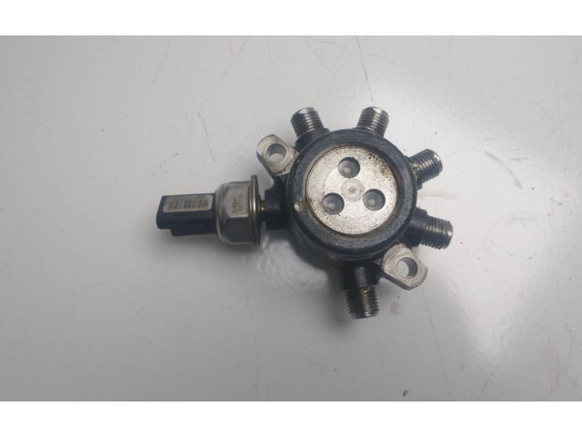 Топливная рампа R9144Z079B, 8200584033 Renault Twingo II