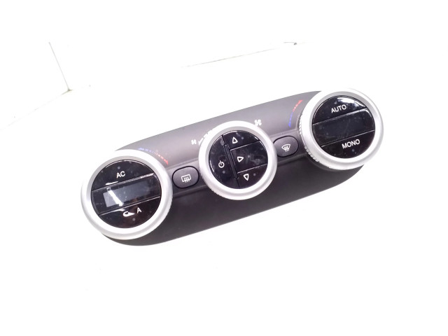 Блок управления климат-контролем 156101737   Alfa Romeo Giulietta