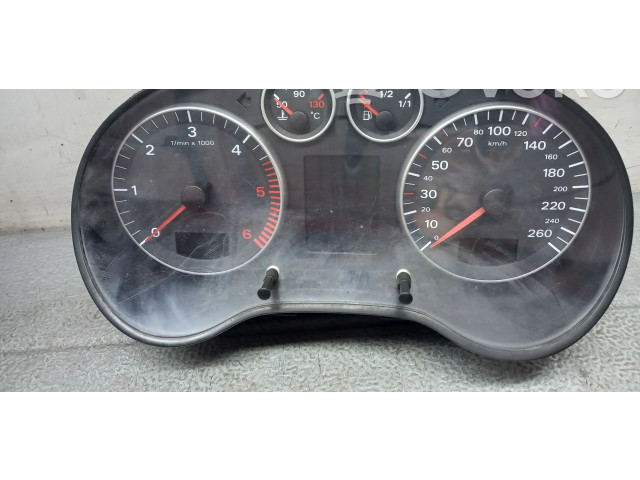 Панель приборов    Audi A3 S3 8P       