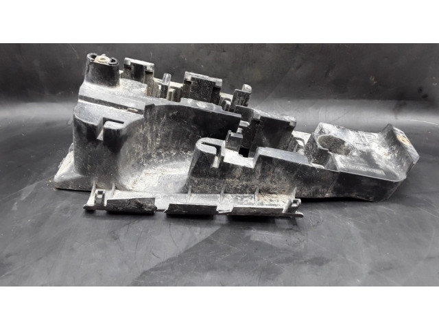 Pojistková skříňka Крышка ящика предохранителей 24437468, 460023260   Cadillac BLS 2008