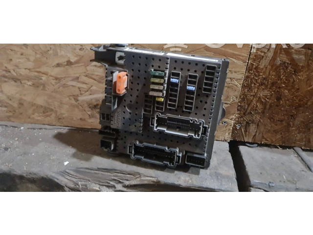   Pojistková skříňka 30786646   Volvo XC90 2009