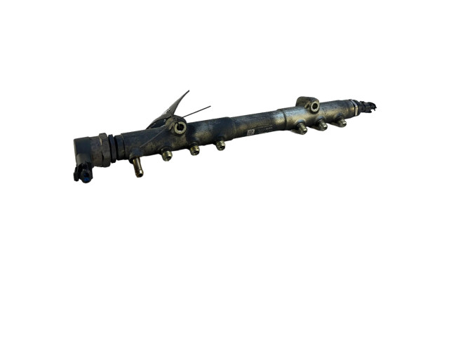 Топливная рампа 30757146, 005424L2   Volvo V70  