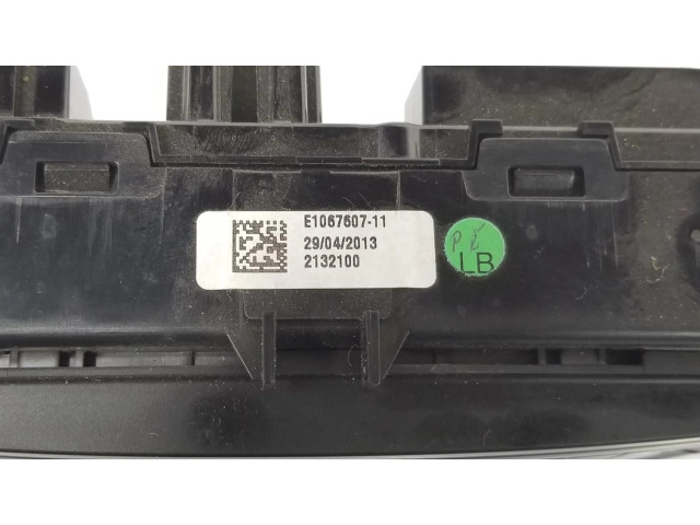 Блок управления климат-контролем 1901282, AV1T18C612AL Ford B-MAX