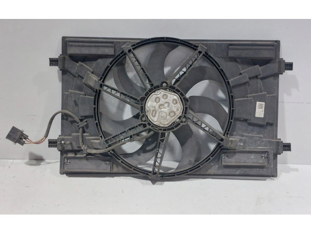 Вентилятор радиатора 5Q0121203CN, 5Q0121203CN Skoda Superb B8 (3V)