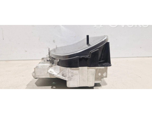 Панель приборов MR381822, 7781868W Mitsubishi Galant