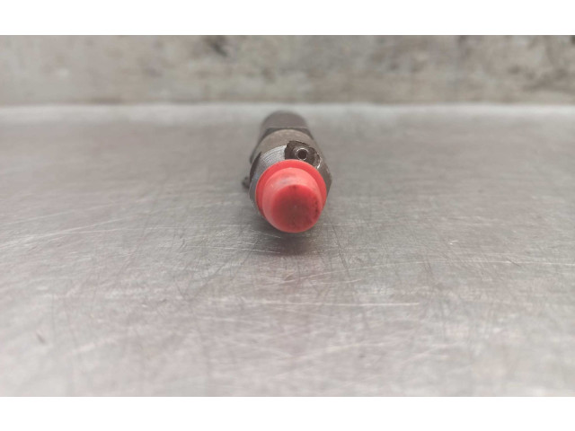 Vstřikovač 0000101051, LDC001R03 Mercedes-Benz C W202 D-604