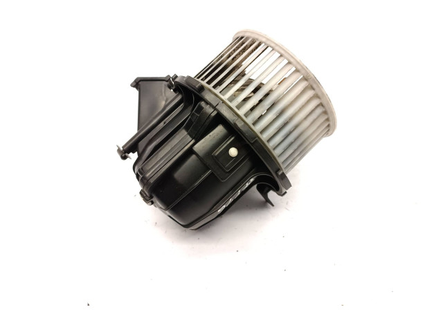 Вентилятор печки    U0854003, U0853003   Audi Q5 SQ5