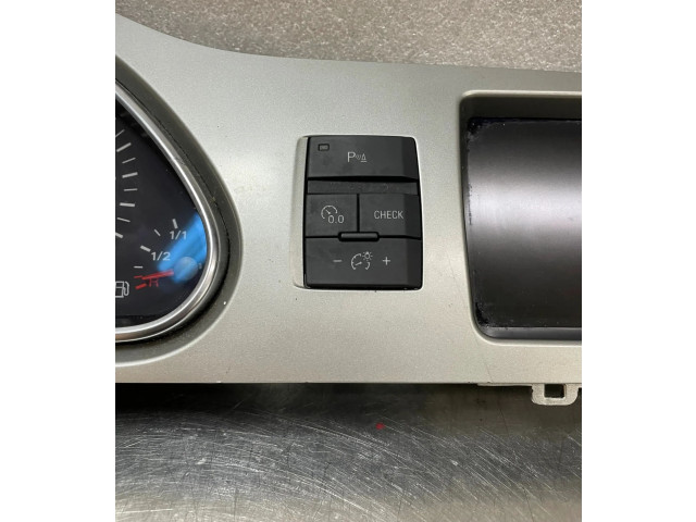 Přístrojová deska Audi Q7 4L 2015