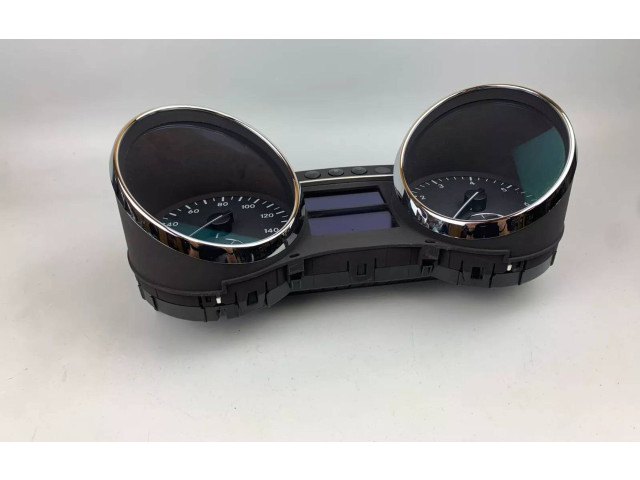 Панель приборов A2515408047   Mercedes-Benz R W251       