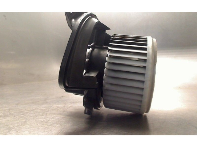 Вентилятор печки       Fiat Punto (199)