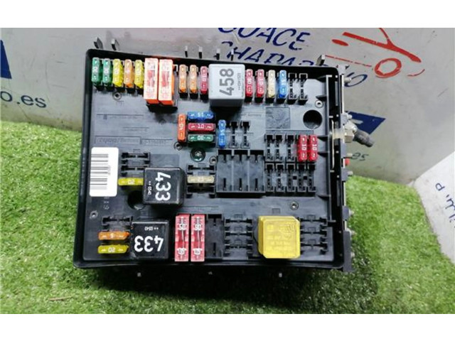 Блок предохранителей  1K0937134H, 1K0937134H   Audi A3 S3 8L    