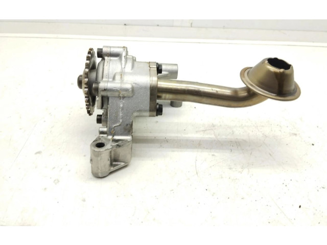 Масляный насос 038115105C Skoda Octavia Mk2 (1Z)