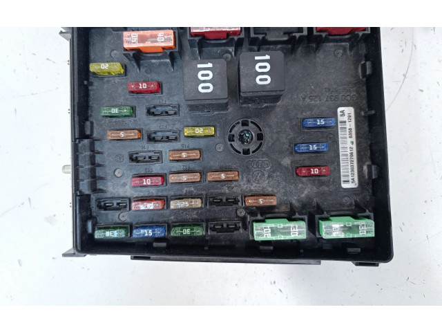   Pojistková skříňka 3C0937125A, 1K0937132F   Volkswagen Tiguan 2013